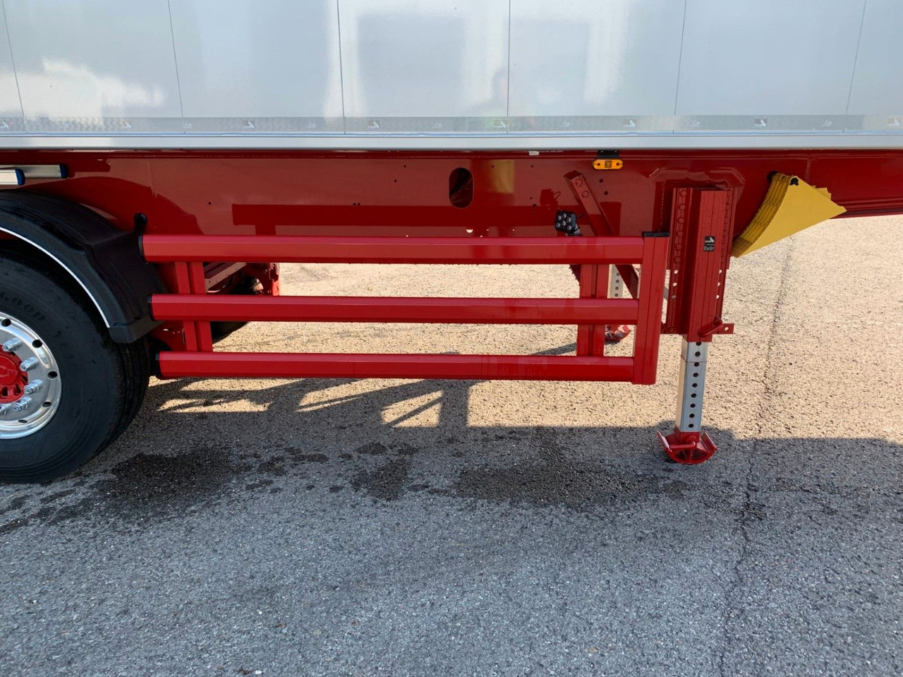 Ny Tippsemi Stas Agrostar 51,8 cbm Stas Agrostar 51,8 cbm: bilde 13 Ny Tippsemi Stas Agrostar 51,8 cbm Stas Agrostar 51,8 cbm: bilde 13