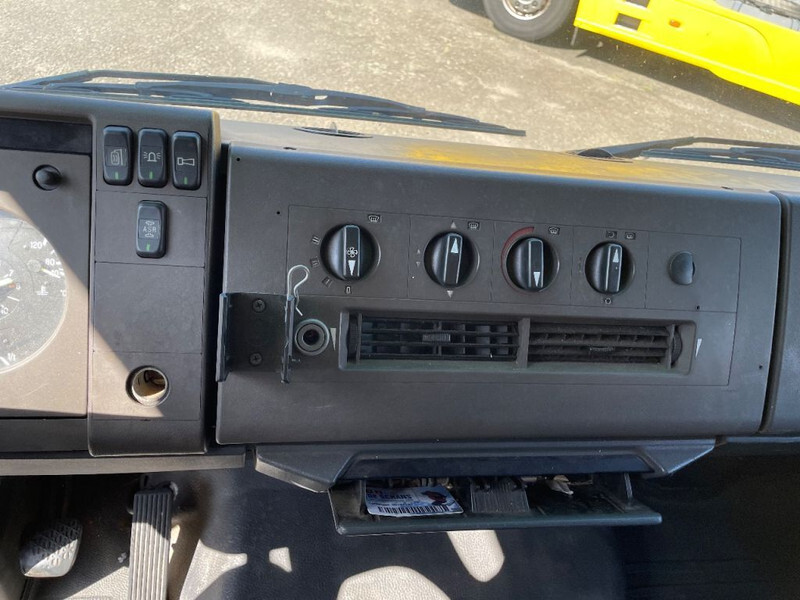 Transporter lastebil Mercedes-Benz Ecoliner 817 tijhof oprijwagen 1993: bilde 12 Transporter lastebil Mercedes-Benz Ecoliner 817 tijhof oprijwagen 1993: bilde 12