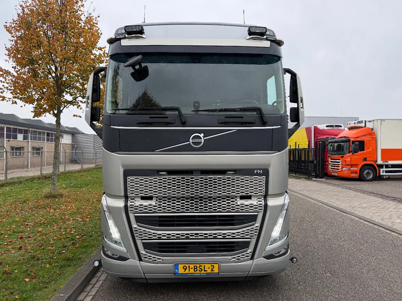 Volvo FH 460 2022 only 406.000 km !!! - Trekkvogn: bilde 5 Volvo FH 460 2022 only 406.000 km !!! - Trekkvogn: bilde 5