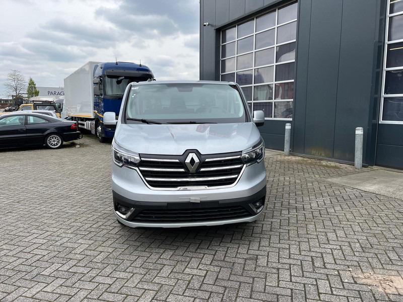 Renault Trafic E-Tech Red L2 H1 (NEW), Nav, Camera, Apple play - Små varebil, Elektrisk varebil: bilde 4 Renault Trafic E-Tech Red L2 H1 (NEW), Nav, Camera, Apple play - Små varebil, Elektrisk varebil: bilde 4