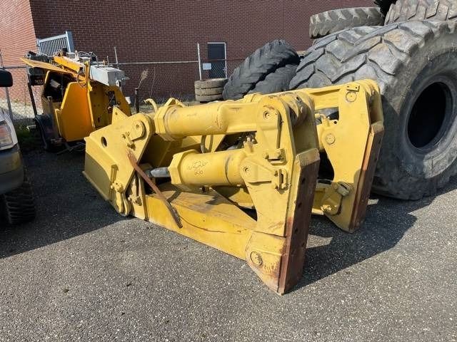 CAT D 8 R Ripper - Ripper for Bygg og anlegg: bilde 1 CAT D 8 R Ripper - Ripper for Bygg og anlegg: bilde 1