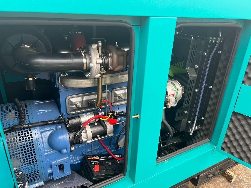 Elektrisk generator Ricardo 50KVA 40KW SILENT GENERATOR 3 PHASE 50HZ 400V NEW: bilde 12