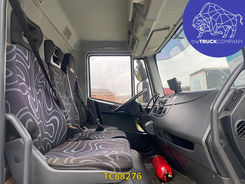 Iveco EuroCargo 120 E22 - Lastebil med kjøl: bilde 5 Iveco EuroCargo 120 E22 - Lastebil med kjøl: bilde 5