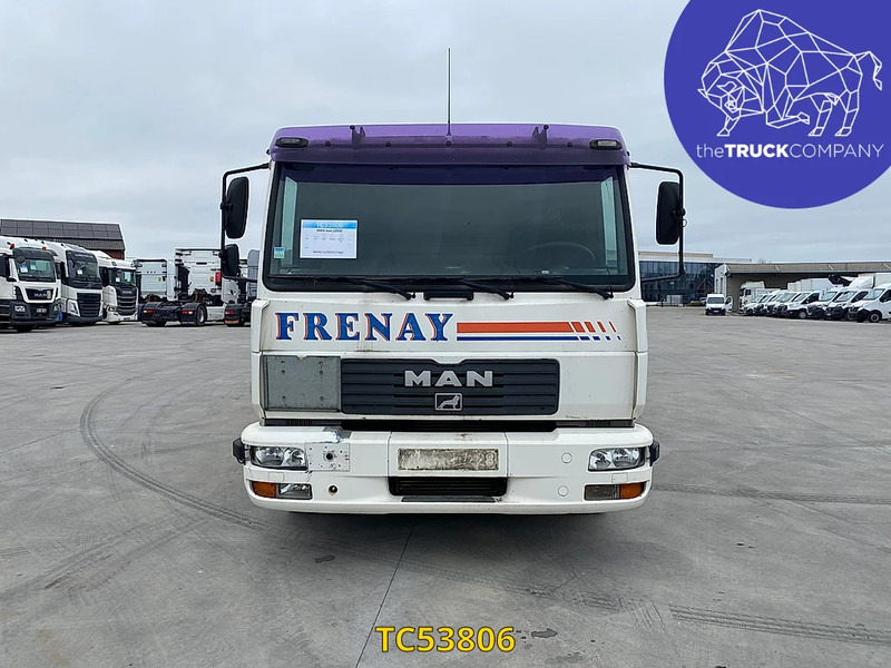 MAN L 2000 12.220 - Tankbil: bilde 2 MAN L 2000 12.220 - Tankbil: bilde 2