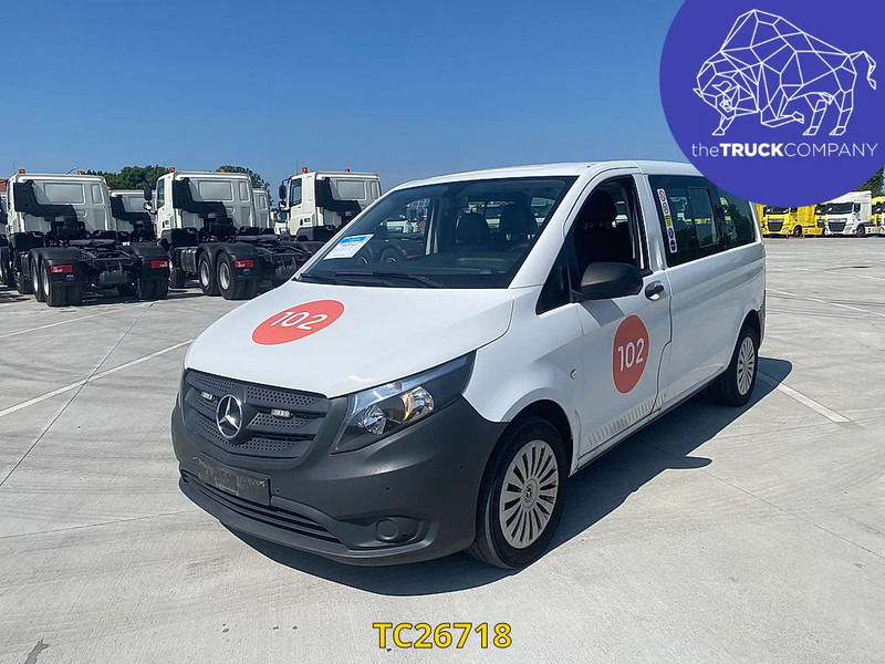 Kassebil Mercedes-Benz Vito 114 CDI MINIBUS 9 SEATS: bilde 1