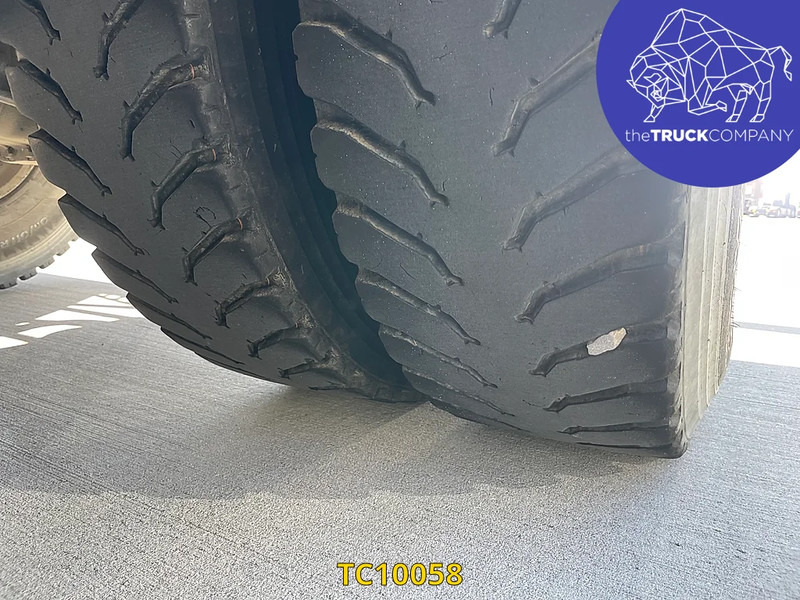 Renault C 380 - Betongbil: bilde 4 Renault C 380 - Betongbil: bilde 4