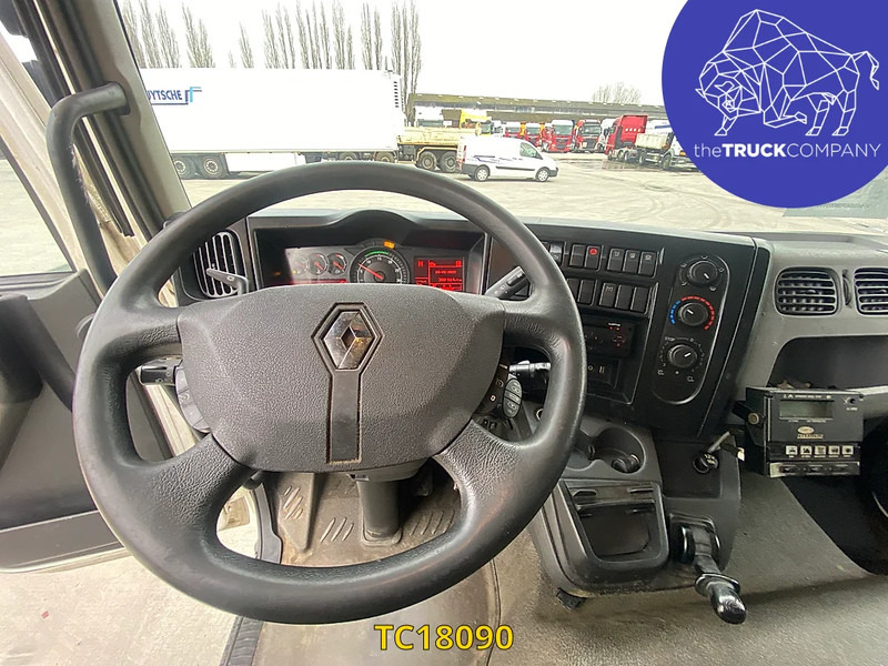 Renault D 240 - Lastebil med kjøl: bilde 3 Renault D 240 - Lastebil med kjøl: bilde 3
