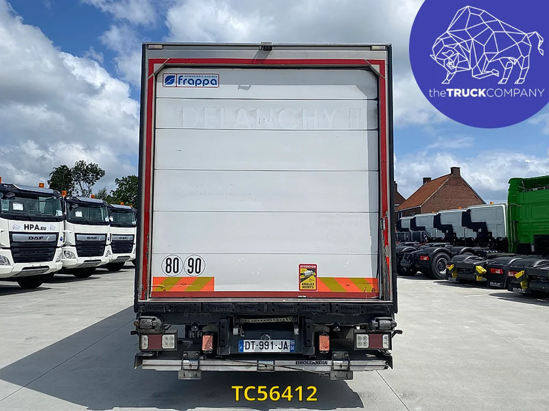 Renault D 240 - Lastebil med kjøl: bilde 1 Renault D 240 - Lastebil med kjøl: bilde 1