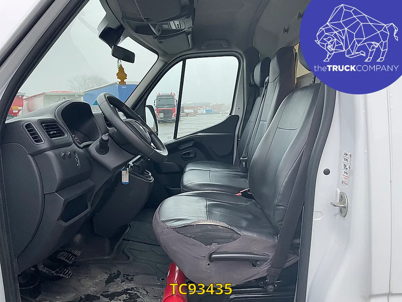 Renault Master - Kassebil: bilde 3 Renault Master - Kassebil: bilde 3