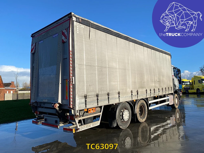 Renault T 380 - Kapellbil: bilde 4 Renault T 380 - Kapellbil: bilde 4