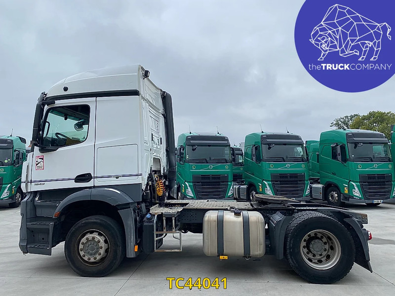 Mercedes-Benz Arocs 1943 - Trekkvogn: bilde 2 Mercedes-Benz Arocs 1943 - Trekkvogn: bilde 2