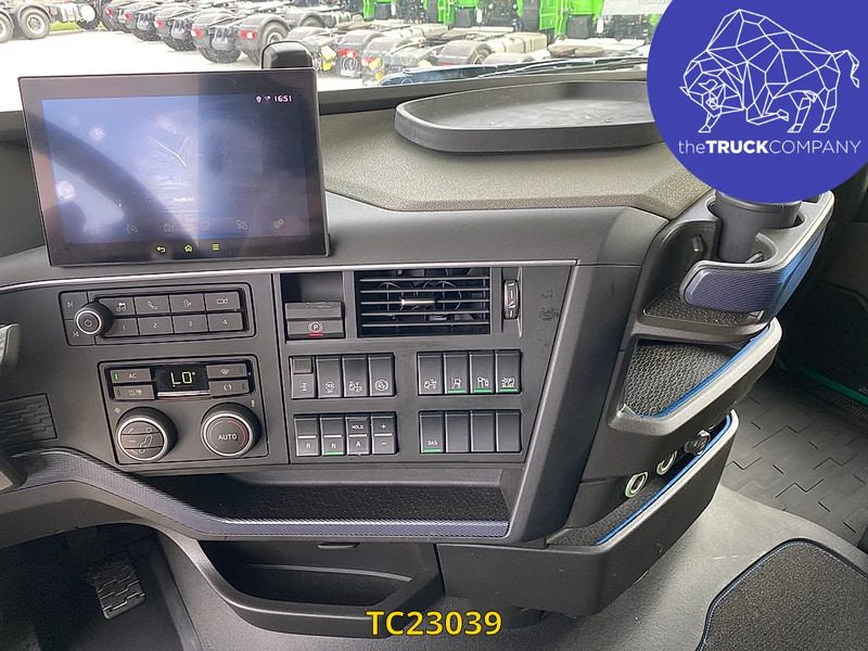 Leie Volvo FH 500 Volvo FH 500: bilde 7 Leie Volvo FH 500 Volvo FH 500: bilde 7