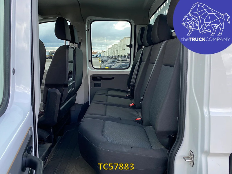 Volkswagen Crafter 2.0 TDI OPEN LAADBAK DUBBELE CABINE - Varebil med plan: bilde 2 Volkswagen Crafter 2.0 TDI OPEN LAADBAK DUBBELE CABINE - Varebil med plan: bilde 2