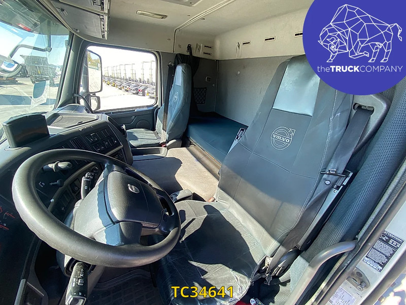 Volvo FM 330 - Lastebil med kjøl: bilde 5 Volvo FM 330 - Lastebil med kjøl: bilde 5