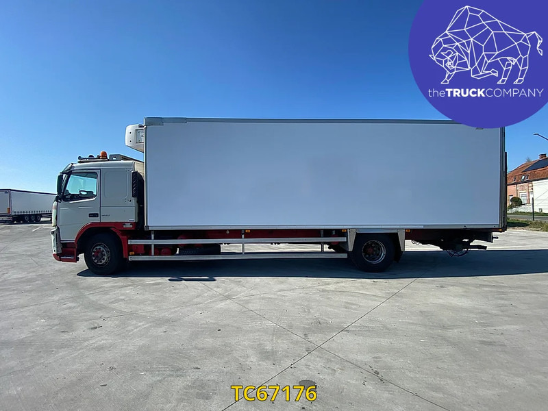 Volvo FM 330 - Lastebil med kjøl: bilde 1 Volvo FM 330 - Lastebil med kjøl: bilde 1