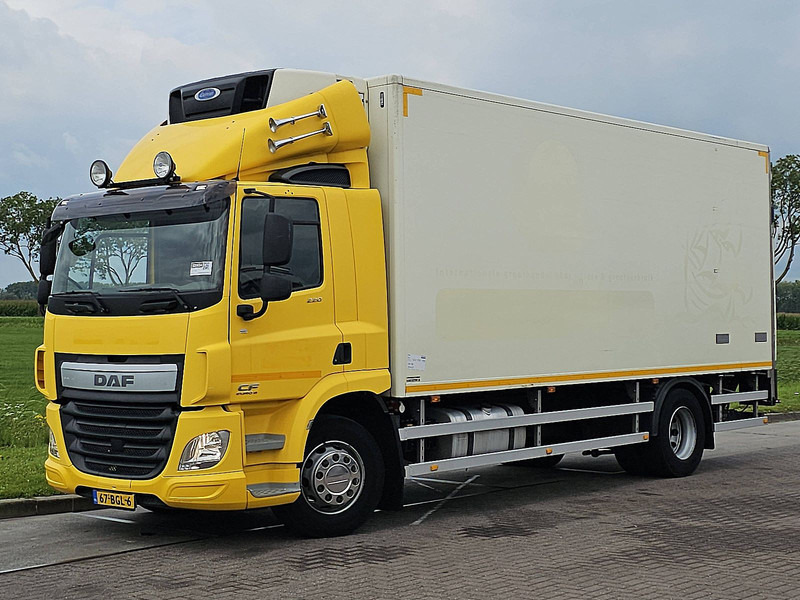 DAF CF 220 CARRIER LIFT DOORS - Lastebil med kjøl: bilde 2 DAF CF 220 CARRIER LIFT DOORS - Lastebil med kjøl: bilde 2