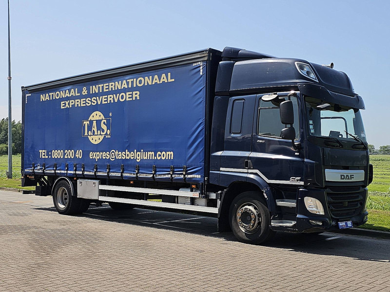 DAF CF 260 RIGHT SIDE CURTAINS - Kapellbil: bilde 5 DAF CF 260 RIGHT SIDE CURTAINS - Kapellbil: bilde 5