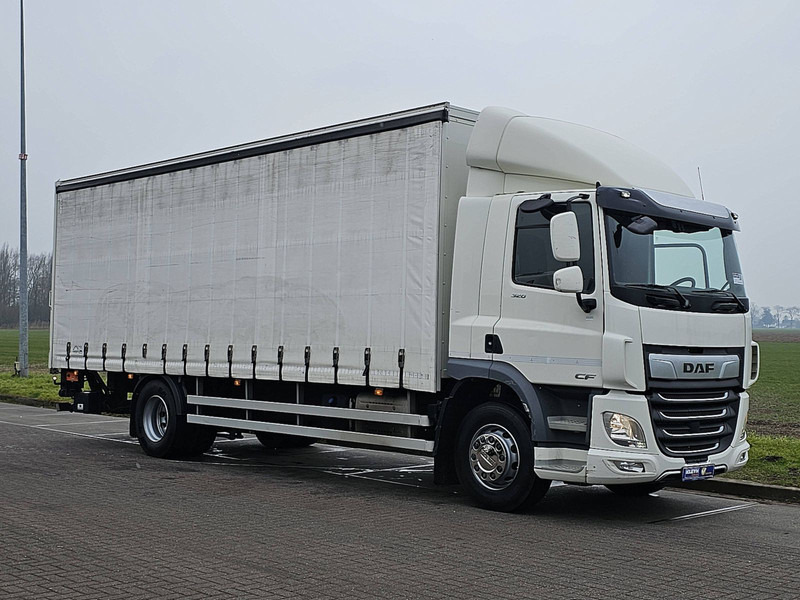 DAF CF 320 Dhollandia 2 ton - Kapellbil: bilde 5 DAF CF 320 Dhollandia 2 ton - Kapellbil: bilde 5