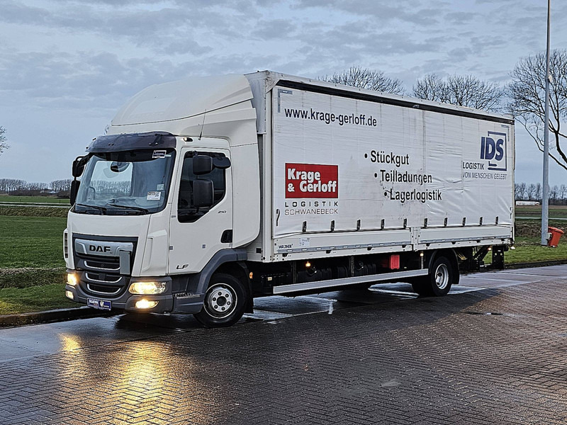 DAF LF 210 - Kapellbil: bilde 2 DAF LF 210 - Kapellbil: bilde 2