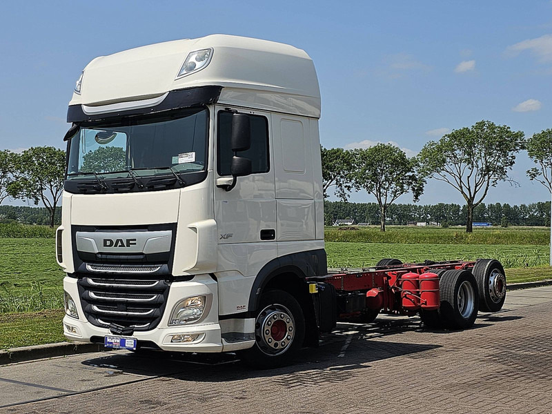 DAF XF 480 SSC 6X2 FAR INTARDER - Chassis lastebil: bilde 2 DAF XF 480 SSC 6X2 FAR INTARDER - Chassis lastebil: bilde 2