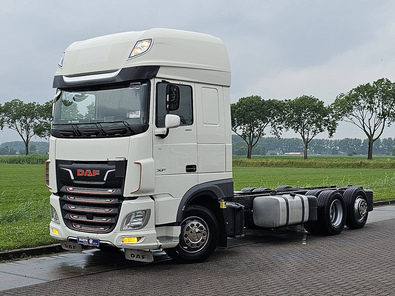 DAF XF 480 SSC 6X2 FAR INTARDER - Chassis lastebil: bilde 2 DAF XF 480 SSC 6X2 FAR INTARDER - Chassis lastebil: bilde 2