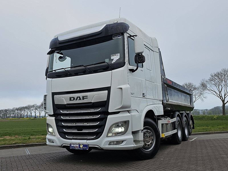 DAF XF 530 8X4 FAW STEEL TIPPER - Tippbil: bilde 1 DAF XF 530 8X4 FAW STEEL TIPPER - Tippbil: bilde 1