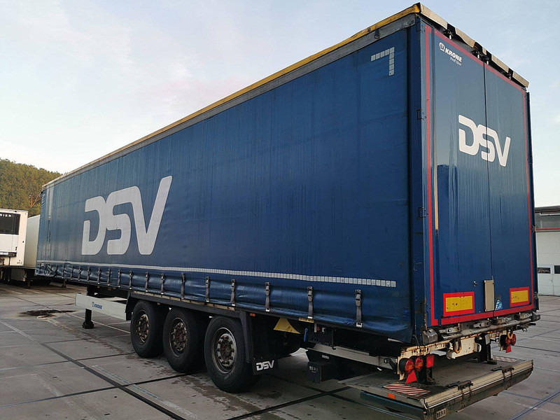 Krone SDP 02 BÄR 2 TONS TAILLIFT - Gardintrailer: bilde 5 Krone SDP 02 BÄR 2 TONS TAILLIFT - Gardintrailer: bilde 5