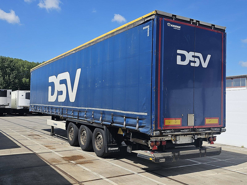 Krone SDP 02 BÄR 2 TONS TAILLIFT - Gardintrailer: bilde 5 Krone SDP 02 BÄR 2 TONS TAILLIFT - Gardintrailer: bilde 5