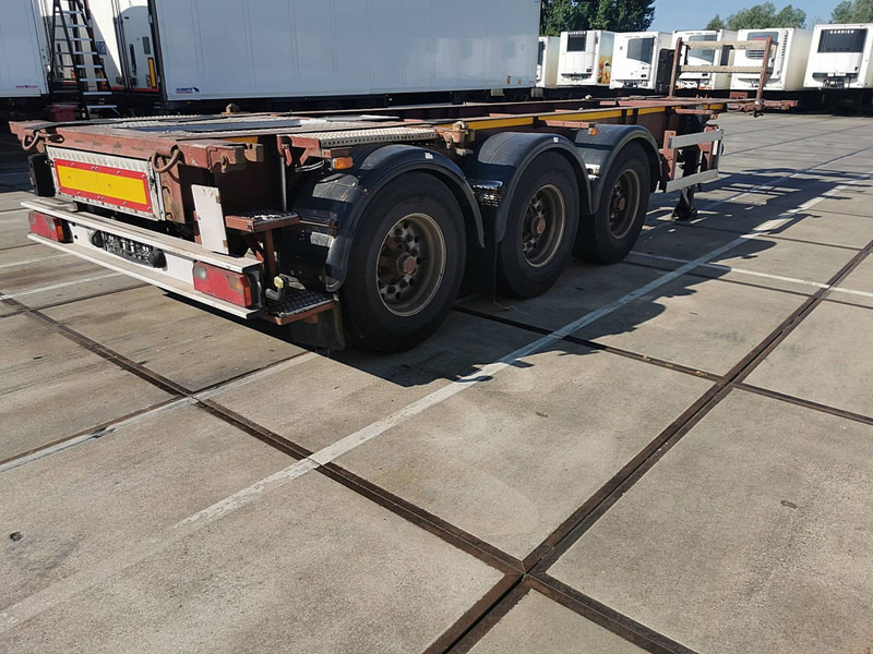 LAG O-3-38 CD ADR FL OX AT 20-30FT - Container-transport/ Vekselflak semitrailer: bilde 2 LAG O-3-38 CD ADR FL OX AT 20-30FT - Container-transport/ Vekselflak semitrailer: bilde 2