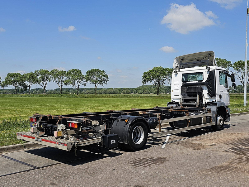 MAN 12.250 TGM LL AIRCO TAILLIFT - Container-transport/ Vekselflak lastebil: bilde 3 MAN 12.250 TGM LL AIRCO TAILLIFT - Container-transport/ Vekselflak lastebil: bilde 3