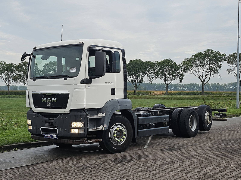 MAN 26.360 TGS - Chassis lastebil: bilde 2 MAN 26.360 TGS - Chassis lastebil: bilde 2
