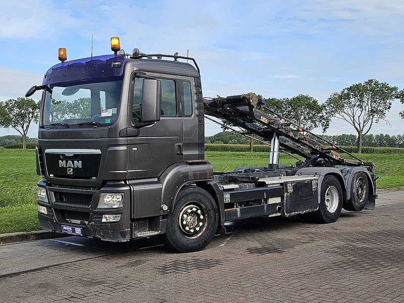 MAN 26.400 TGS 6X2 LL - Chassis lastebil: bilde 2 MAN 26.400 TGS 6X2 LL - Chassis lastebil: bilde 2