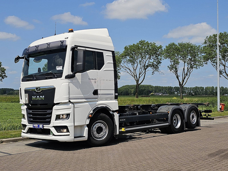 MAN 26.470 TGX TG3 6X2-4 STEERAXLE - Container-transport/ Vekselflak lastebil: bilde 2 MAN 26.470 TGX TG3 6X2-4 STEERAXLE - Container-transport/ Vekselflak lastebil: bilde 2