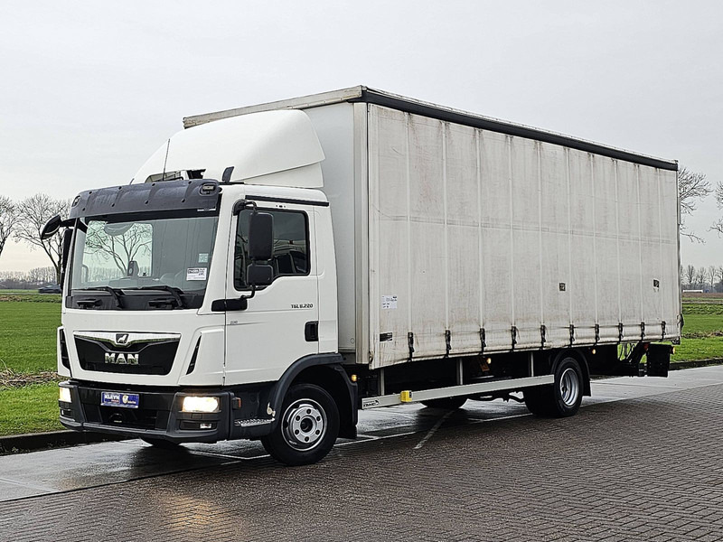 MAN 8.220 TGL AIRCO LIFT BOX 7.1M - Kapellbil: bilde 2 MAN 8.220 TGL AIRCO LIFT BOX 7.1M - Kapellbil: bilde 2