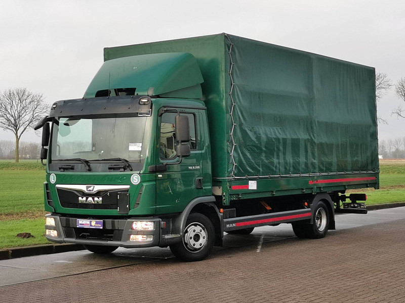 MAN 8.220 TGL MANUAL AIRCO AHK - Kapellbil: bilde 2 MAN 8.220 TGL MANUAL AIRCO AHK - Kapellbil: bilde 2
