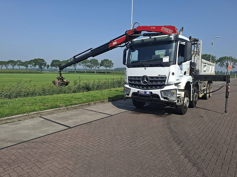 Mercedes-Benz AROCS 3243 FASSI F175A023 - Tippbil, Kranbil: bilde 4 Mercedes-Benz AROCS 3243 FASSI F175A023 - Tippbil, Kranbil: bilde 4