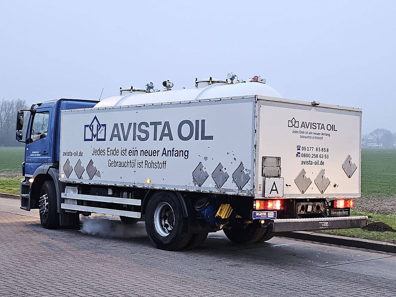 Tankbil Mercedes-Benz AXOR 1829: bilde 6