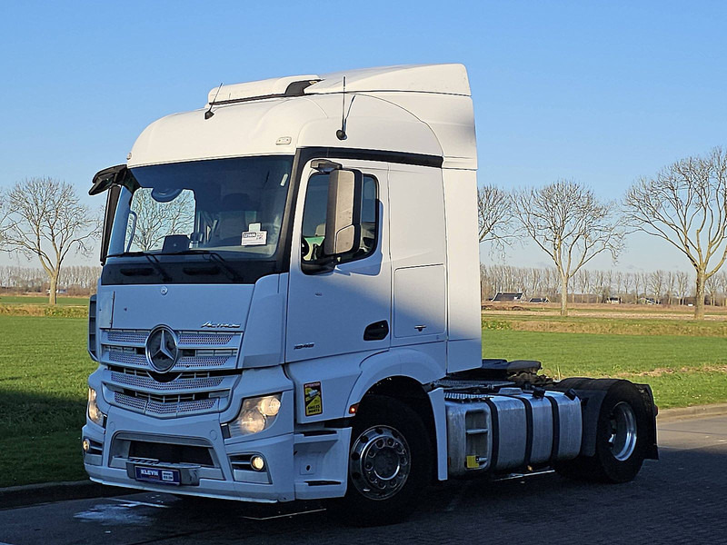 Mercedes-Benz ACTROS 1848 LS Streamspace 2.30 - Trekkvogn: bilde 2 Mercedes-Benz ACTROS 1848 LS Streamspace 2.30 - Trekkvogn: bilde 2