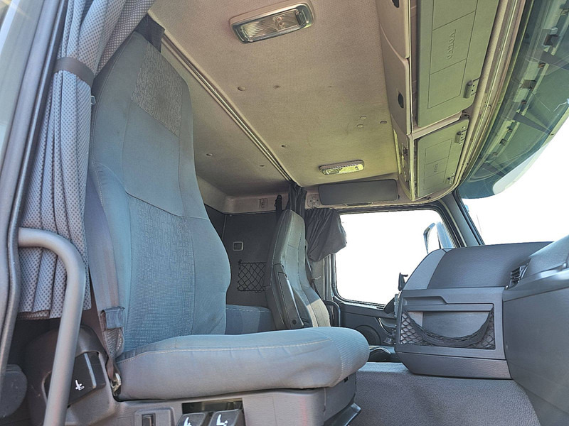 Trekkvogn Volvo FM 13.500 EEV 10X4 HEAVY DUTY: bilde 7 Trekkvogn Volvo FM 13.500 EEV 10X4 HEAVY DUTY: bilde 7