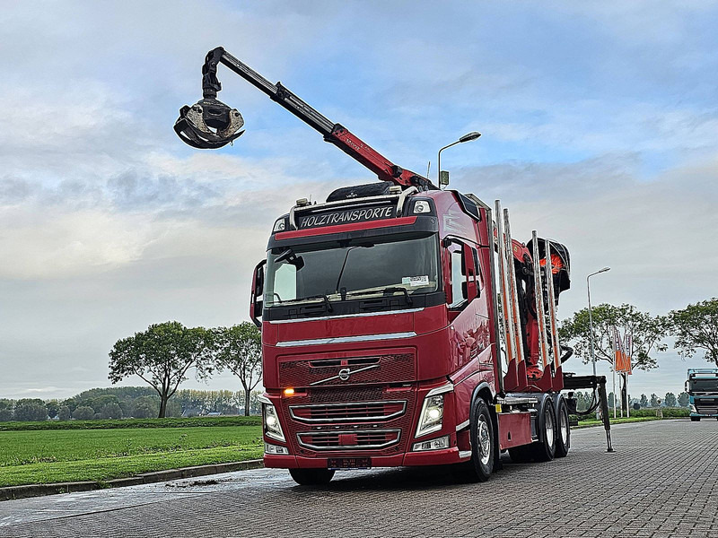 Volvo FH 540 - Tømmerbil, Kranbil: bilde 1 Volvo FH 540 - Tømmerbil, Kranbil: bilde 1