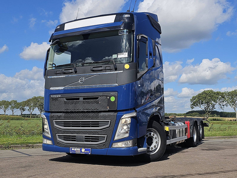 Volvo FH 540 - Container-transport/ Vekselflak lastebil: bilde 1 Volvo FH 540 - Container-transport/ Vekselflak lastebil: bilde 1