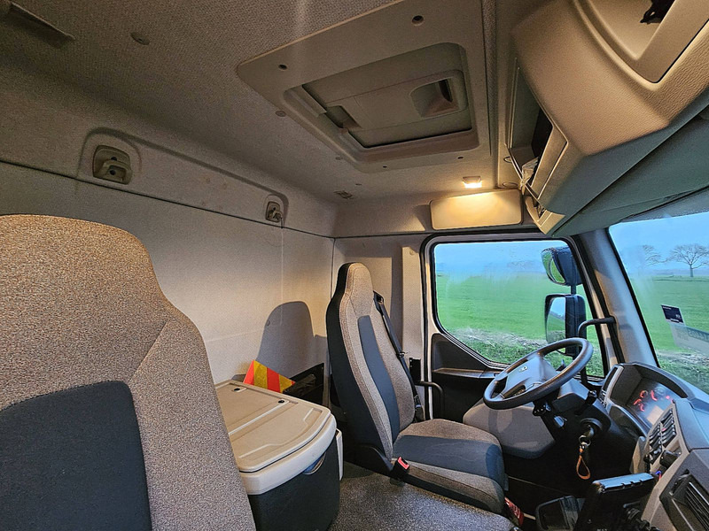 Skapbil Volvo FL 210.16 94TKM! LIFT ISO-BOX: bilde 10