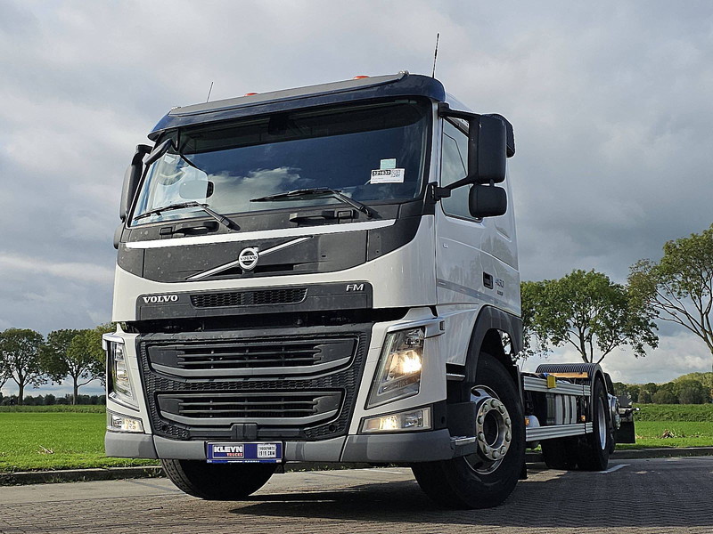 Volvo FM 420 retarder, 6x2*4 - Chassis lastebil: bilde 1 Volvo FM 420 retarder, 6x2*4 - Chassis lastebil: bilde 1