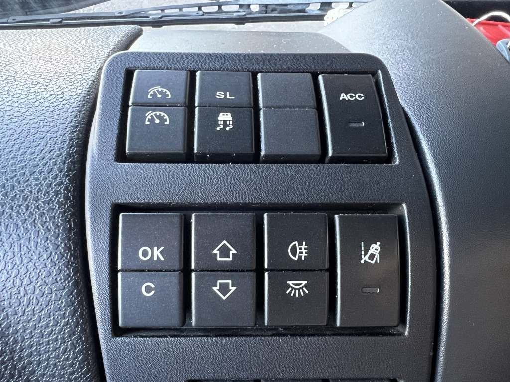 Iveco EuroCargo ML160E28 Klima 7,1m PrLBW 1.Hand 99`Km - Kapellbil: bilde 3 Iveco EuroCargo ML160E28 Klima 7,1m PrLBW 1.Hand 99`Km - Kapellbil: bilde 3