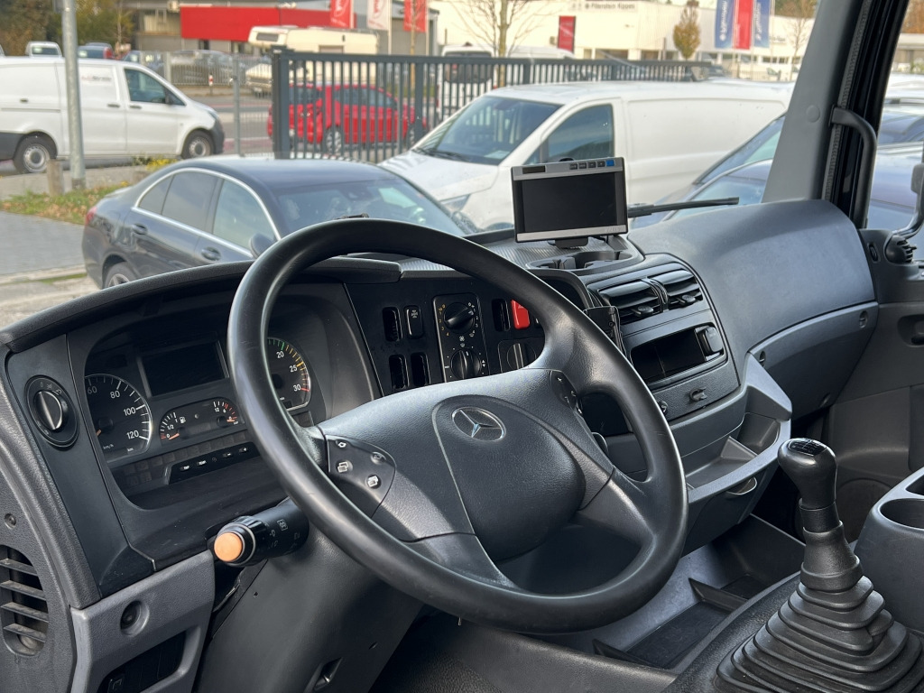 Mercedes-Benz Axor 1833 7m Koffer 2x Schwenkwand LBW Or.382'km - Distribusjon av drikkevarer lastebil: bilde 4 Mercedes-Benz Axor 1833 7m Koffer 2x Schwenkwand LBW Or.382'km - Distribusjon av drikkevarer lastebil: bilde 4