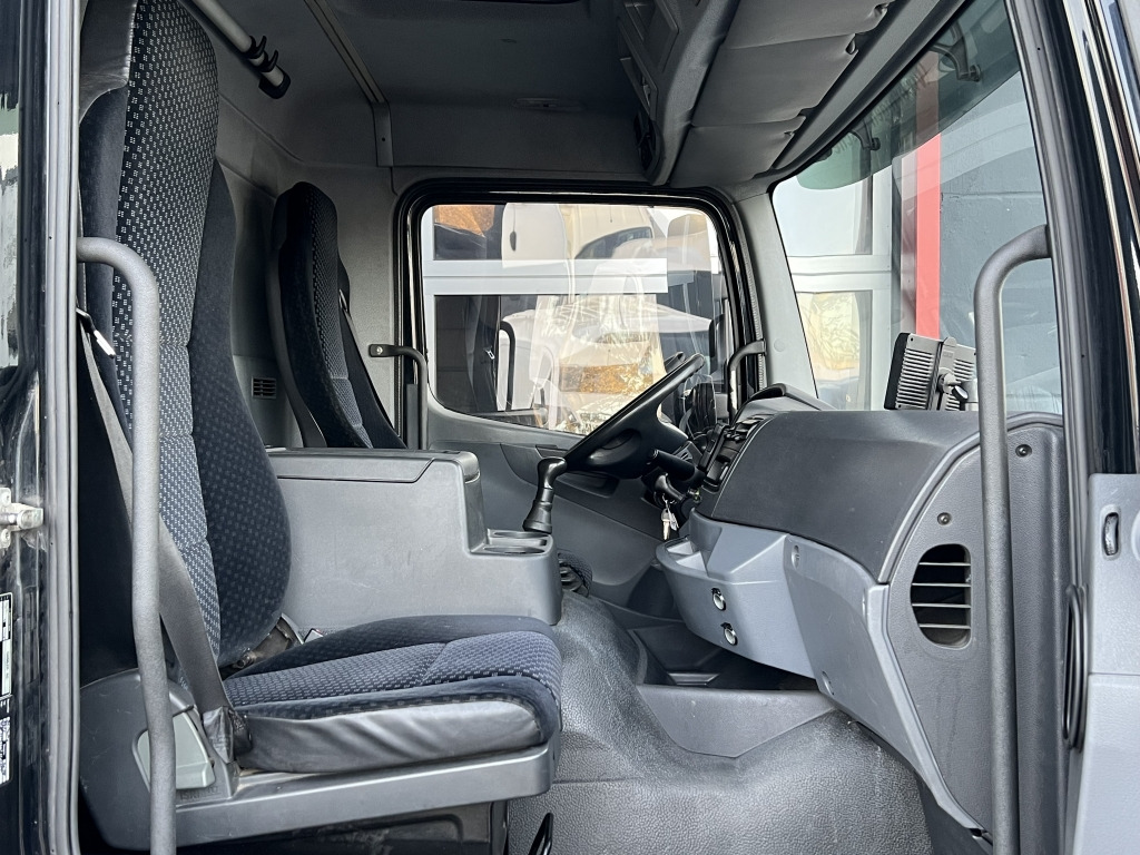 Mercedes-Benz Axor 1833 7m Koffer 2x Schwenkwand LBW Or.382'km - Distribusjon av drikkevarer lastebil: bilde 3 Mercedes-Benz Axor 1833 7m Koffer 2x Schwenkwand LBW Or.382'km - Distribusjon av drikkevarer lastebil: bilde 3