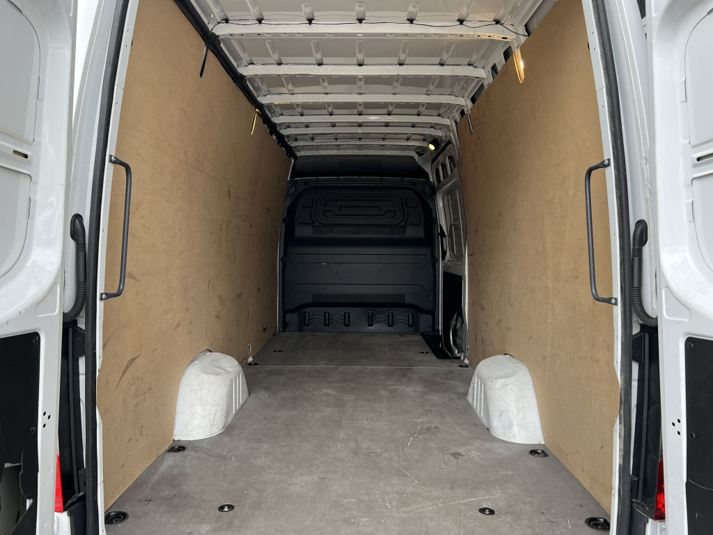 Mercedes-Benz Sprinter 315 CDI Klima Tempomat 3-Sitze 77.000km - Kassebil: bilde 4 Mercedes-Benz Sprinter 315 CDI Klima Tempomat 3-Sitze 77.000km - Kassebil: bilde 4