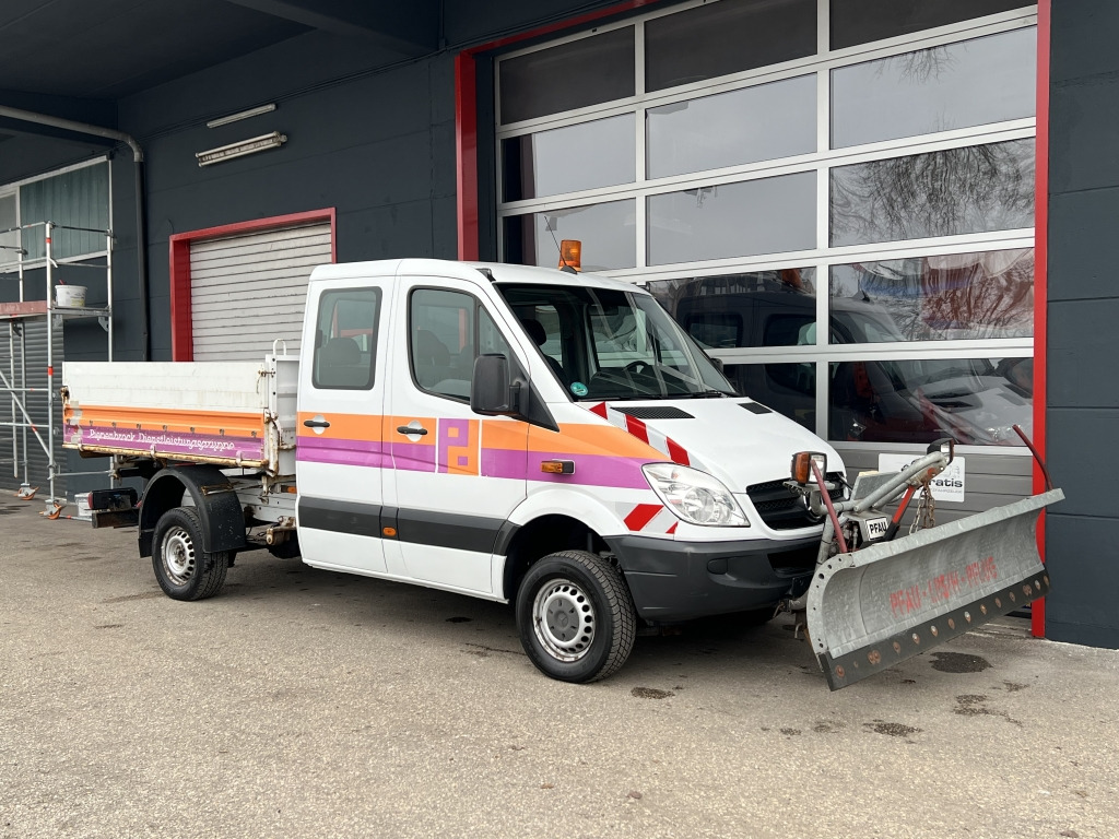 Leie Mercedes-Benz Sprinter 316 CDI 4x4 6-Sitzer Doka 2,2m Schild Mercedes-Benz Sprinter 316 CDI 4x4 6-Sitzer Doka 2,2m Schild: bilde 7