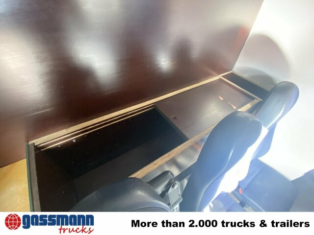 Iveco Daily 35S12 2,3 HPI 4x2, 8 Sitzplätze - Varebil med dobbelt førerhus: bilde 4 Iveco Daily 35S12 2,3 HPI 4x2, 8 Sitzplätze - Varebil med dobbelt førerhus: bilde 4