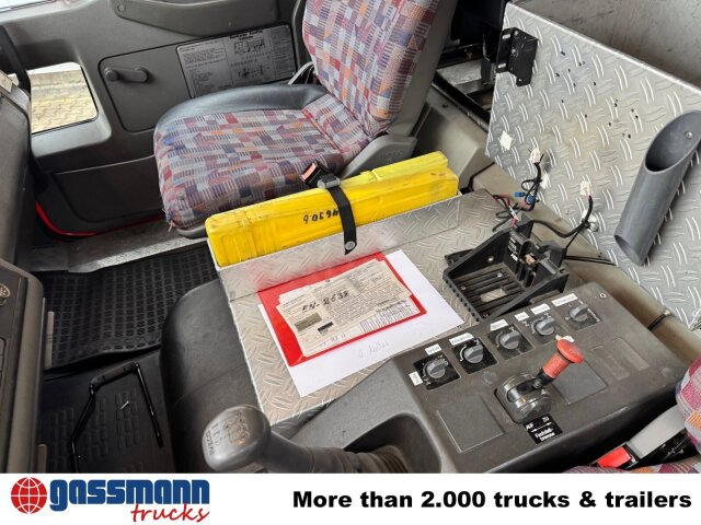 Ambulanse Iveco FF 95 E 18 4x4 Doka, Euro Fire, LF 8/6 Feuerwehr: bilde 6